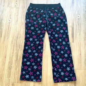 La Vie En Rose fluffy pj bottoms Snow Flake Pattern Size Medium